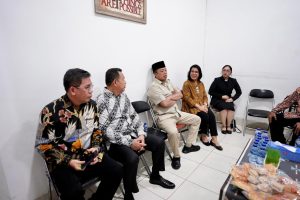Terima Sertipikat Hak Milik, Ketua Umum Majelis Sinode GKP : “Ini adalah Kado Natal bagi Jemaatnya”