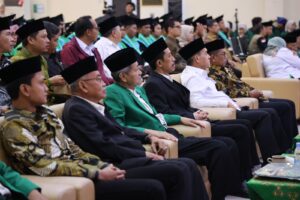 Hadiri Wisuda Unma, Pj. Sekda Banten Tuntut Wisudawan Berpikir Kreatif dan Inovatif