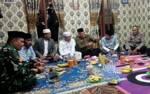 Babinsa Koramil 0602-17/Carenang Hadiri Peringatan Isra Mi’raj