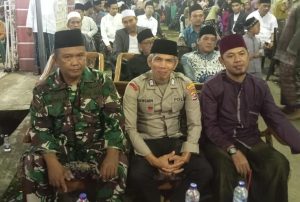 Peringatan Isra Mi’raj 1446 H, Babinsa Koramil 0602-04/Taktakan Ajak Warga Tingkatkan Iman dan Taqwa