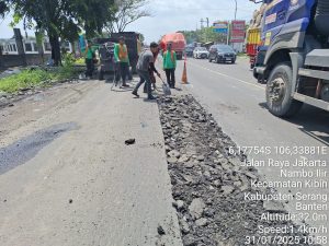 Kapolsek Cikande Respons Keluhan Jalan Rusak, BPJN Terjun Perbaiki