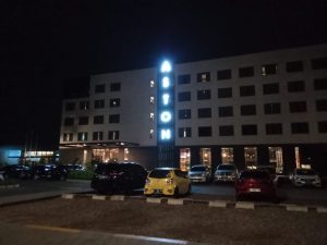 Kebebasan Pers Terancam, Hotel Aston Kota Serang Halangi Wartawan