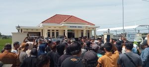 Aliansi Masyarakat Pringwulung dan Desa Negara Tuntut PT. Shewon Steel Indonesia