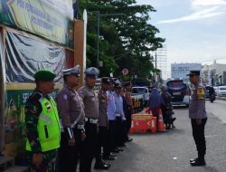 Jelang Idul Fitri, Babinsa Koramil 0602-16/Ciruas Bersama Aparat Kepolisian Amankan Wilayah