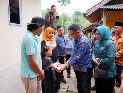 Gubernur Banten Serahkan Kunci Rumah Layak Huni Kepada Warga Kabupaten Serang