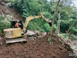 Tanah Longsor di Subang, Satu Orang Warga Raib
