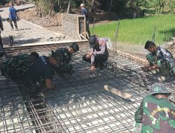 Pembangunan Jembatan TMMD Ke-124 Kodim 0602/Serang di Desa Silebu Capai 55 Persen