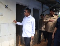 Tinjau Huntara Cigobang, Gubernur Banten : “Pemprov Banten Siap Lakukan Pengerasan Akses Jalan”