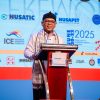 Gubernur Banten : “Potensi Ikan Hias dan Tanaman Air Asli Indonesia Harus Dimaksimalkan”