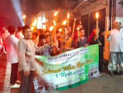 Warga Ciracas Sambut Tahun Baru Islam 1447 H dengan Tradisii Pawai Obor