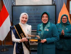 Ketua TP-PKK Banten Lantik Bunda Paud, Ketua Tim Pembina Posyandu dan Ketua TP-PKK Kabupaten Serang