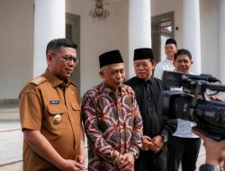 Gubernur Andra Soni Jajaki Perluasan Program Pendidikan Gratis Hingga Madrasah Aliyah