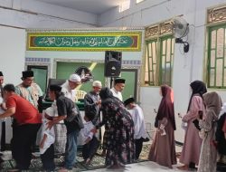 Ponpes Nurul Abroar Lingkungan Calung Gelar Khitanan Massal