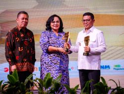 Gubernur Banten Andra Soni Raih Dua Pimred Award Tahun 2025 FPRMI