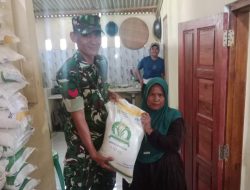 Danramil 0602-17/Carenang Kerahkan Babinsa Awasi Penyaluran Bantuan Pangan di Kecamatan