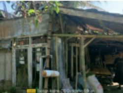 Kisah Madsura, Keluarga yang Tinggal di Rumah Sebagian Roboh