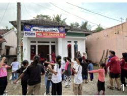 KKM 69 Uniba Serang Gelar Senam Bersama Anak-Anak Desa Kemuning