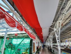 KAI Daop 5 Purwokerto Percantik Stasiun dengan Umbul-Umbul dan Dekorasi Tematik