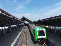 KA Bandara Internasional Adi Soemarmo (KA BIAS) Resmi Berhenti di Stasiun Palur dan Caruban