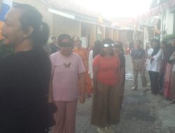 Warga Lingkungan Rau Timur Gelar Lomba Tradisional