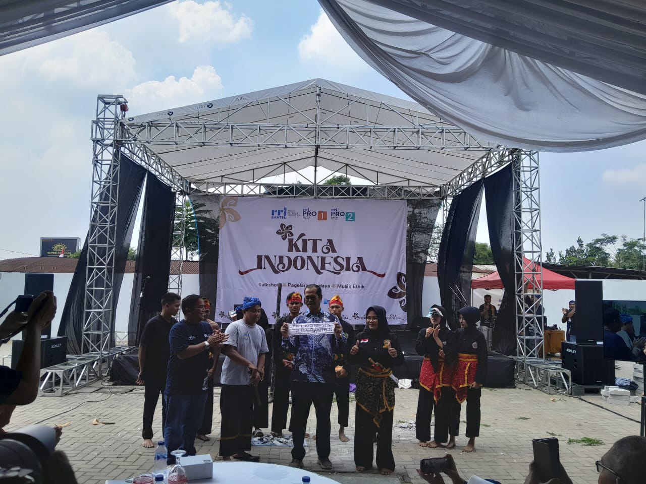 Menjaga Warisan di Tanah Jawa: LPP RRI Banten Sukses Gelar Acara “Kita Indonesia””