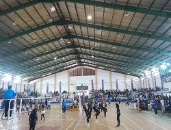 21 Sekolah Ikuti Turnamen Bola Voli Cup 2025  Kota Serang