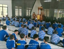 Pembiasaan Karakter melalui Shalat Berjama’ah di SMPN 1 Pamarayan”
