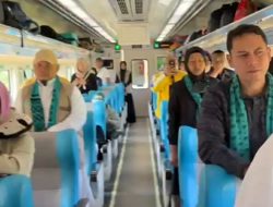 KAI Ajak Pelanggan Rayakan HUT ke-80 RI di Atas Kereta Api