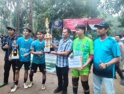 Tim Bos Gokil Rebut Piala Bergilir Dalan Event Turnamen Futsal Desa Winong