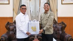Sambut Baik Festival Baris Berbaris 2025, Gubernur Andra Soni :” Bagian Pembinaan Karakter Generasi Muda”