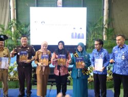 Bunda Literasi Banten Tinawati Andra Soni :”Mari Membaca dan Kunjungi Perpustakaan”