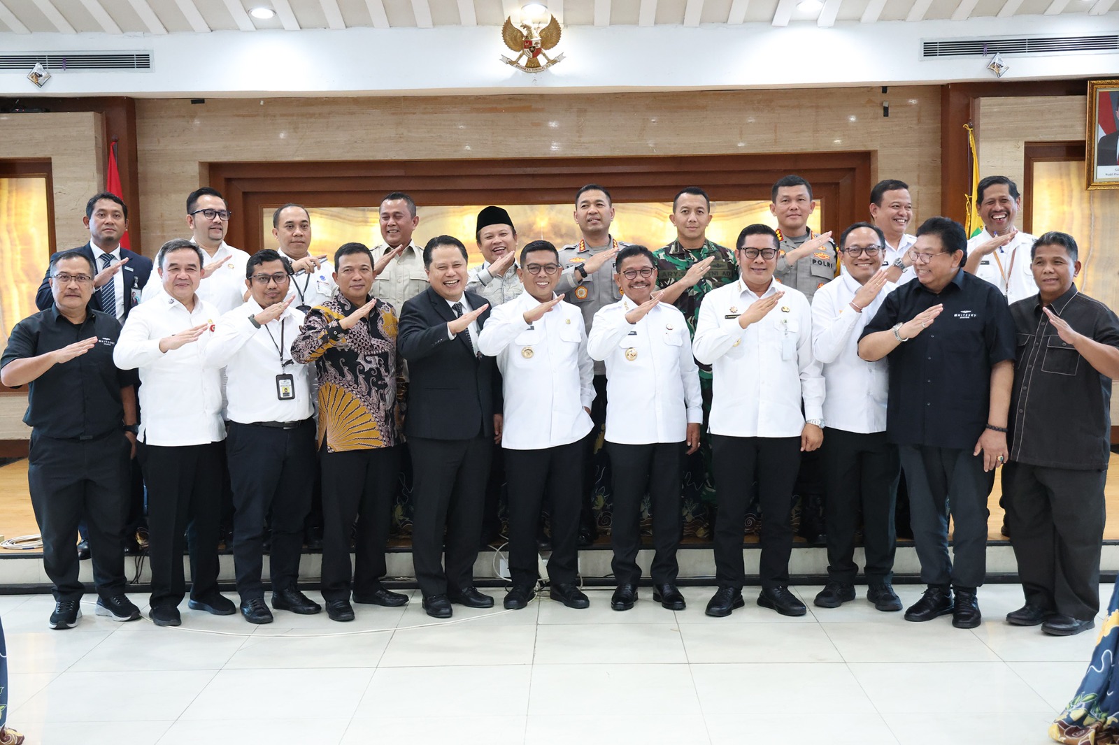 Bandara Soetta Kebanggaan Banten, Gubernur Andra Soni : “Keselamatan Terbang Tanggung Jawab Bersama”