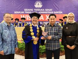Hadiri Wisuda STIA Banten, Wagub Banten A. Dimyati Natakusumah Paparkan Arti Wisuda