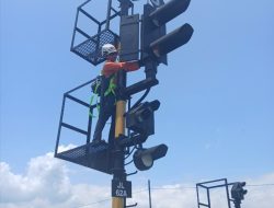 KAI Daop 5 Purwokerto Pastikan Sistem Proteksi Petir Grounding Persinyalan Aman Hadapi Musim Hujan