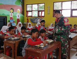 Danramil 0602-09/Cikeusal Bersama Babinsa Awasi Program MBG