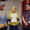 Dekatkan Pelayanan, Kanwil BPN Banten Antar Sertipikat PTSL Langsung ke Warga