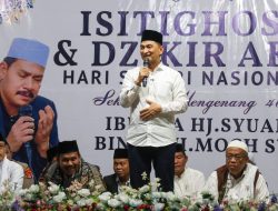 Hadiri Istighosah dan Dzikir Akbar di Ponpes Al-Wahdah, Dimyati : “Santri Penjaga Tanah Air dan Pengisi Pembangunan”