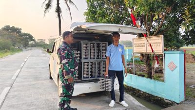 Babinsa Koramil 0602-02/Kasemen Kawal Distribusi Program MBG di SPPG Generasi Emas 45 ‎