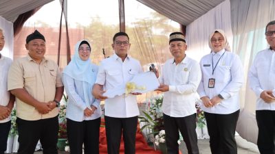 Gubernur Andra Soni Serahkan Mobil Operasional untuk SKhN 03 Lebak