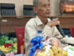 Predikat Cumlaude di Perguruan Tinggi dan Implementasinya di Masyarakat