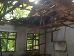 Bangunan Madrasah Nurul Yaqin Lebak Roboh, Proses KBM Terganggu