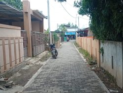Warga Lingkungan Kaligandu Selesai Bangun Jalan Paving Block