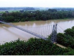 Jembatan Kolelet Wetan Rusak, Ancam Keselamatan Warga