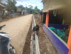 Pembangunan Drainase Kampung Sabrang Solusi Atasi Banjir 