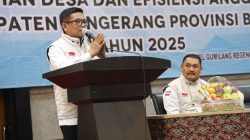 Gubernur Andra Soni Tekankan Akuntabilitas dan Transparansi Pemerintahan Desa