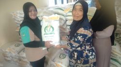 2.156 KPM di Kecamatan Petir Terima Bantuan Pangan Sembako