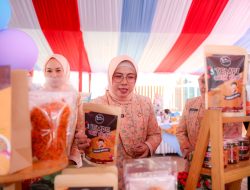 Tinawati Andra Soni Mendorong Anggota DWP Banten Terus Kreatif dan Bangun Kemandirian Usaha