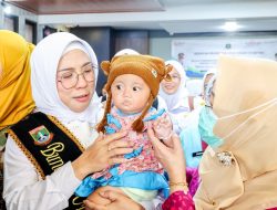 Percepatan Penurunan Stunting, Tinawati Andra Soni Dorong Masyarakat Mampu Jadi Orang Tua Asuh