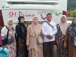 Ziarah Religi, Majelis Ta’lim Al-Ikhlas ‘Ulumudin Bertolak ke Makam Embah Priuk Jakarta