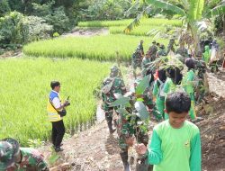 ‎Kodim 0602/Serang Bersama Warga Bersihkan Sungai Cindanghiang dan Tanam 1.050 Pohon 